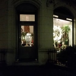 Stil' leben Blumen - Eingang zum Blumengeschäft