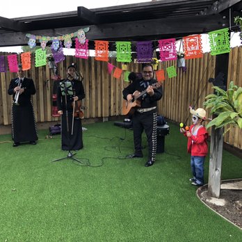 Mariachi Romanza - Musicians Near Me - Long Beach, California Mariachi Romanza - Musicians Near Me - Long Beach, California
