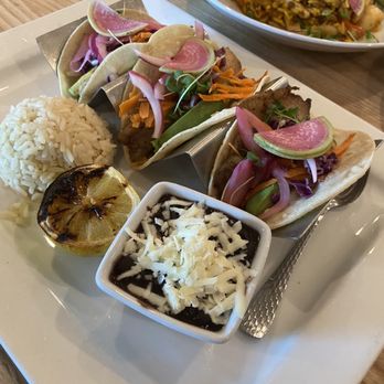 Simar - Tacos Nayarit - Seafood Near Me - Austin, Texas