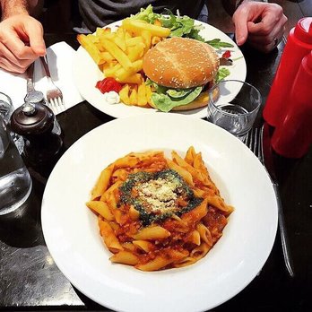 Janine loves Sunday - Penne Bolognaise (my favorite and probably the best vegan bolognaise that I have ever had), Cheeseburger with fries. So good! - Brasseries Near Me - Paris, 75 Janine loves Sunday - Penne Bolognaise (my favorite and probably the best vegan bolognaise that I have ever had), Cheeseburger with fries. So good! - Brasseries Near Me - Paris, 75