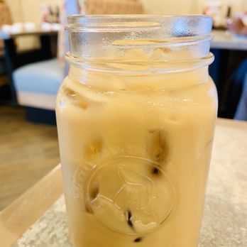 Another Broken Egg Cafe - Cold Brew with milk and French Vanilla syrup - Breakfast & Brunch Near Me - Pooler, Georgia