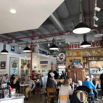 Moulin - Main dining room inside - Bakeries Near Me - Newport Beach, California