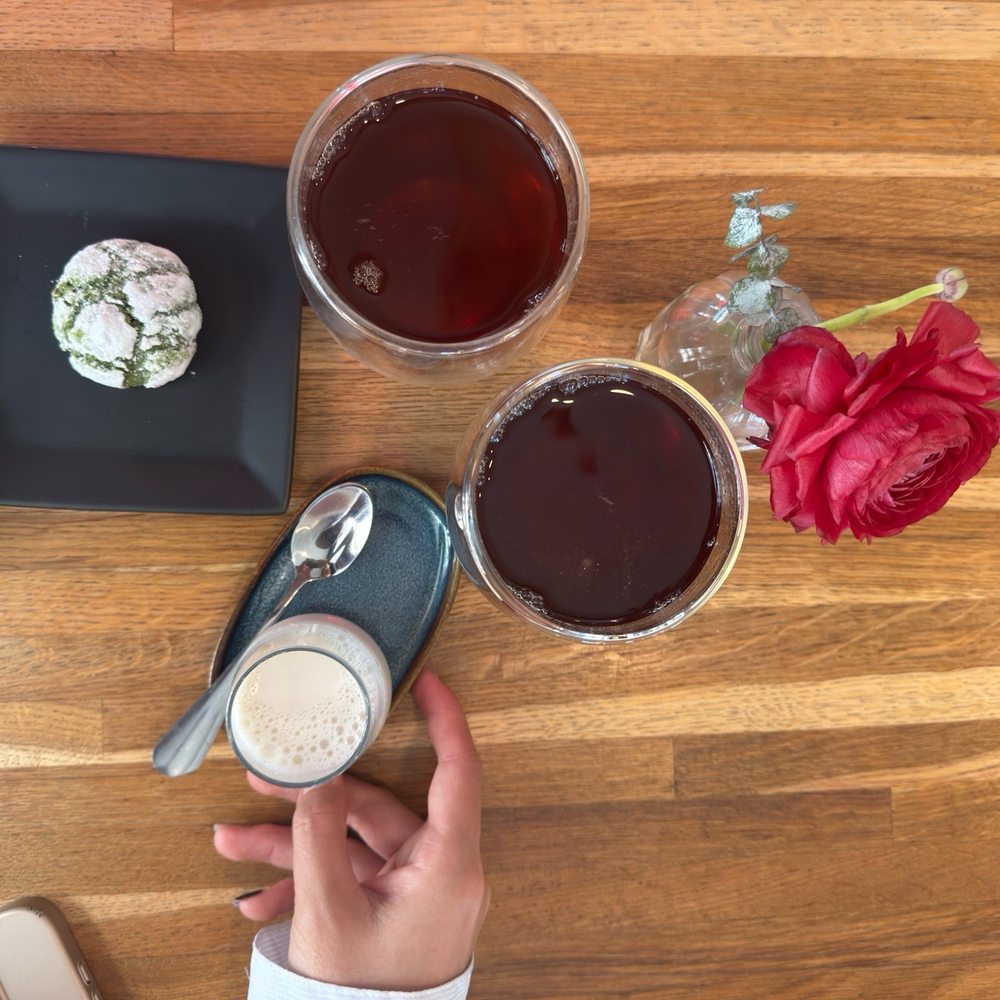 bourbon vanilla tea and earl gray tea
