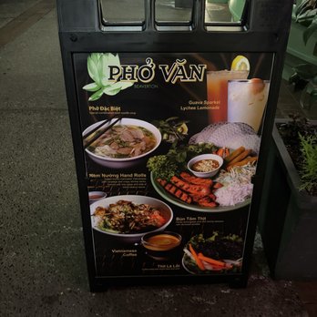 Pho Van Beaverton - Vietnamese Near Me - Beaverton, Oregon