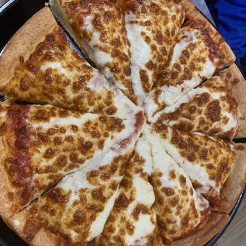 Shakey's Pizza Parlor - Medium Cheese Pizza - 6/10 - Pizza Near Me - Escondido, California