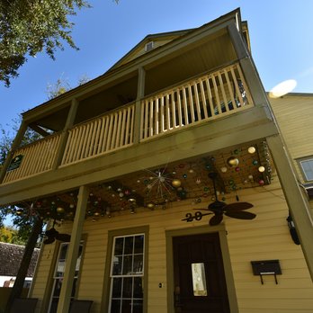 Agustin Inn - Cute little place with awesome decorations - Bed & Breakfast Near Me - St. Augustine, Florida