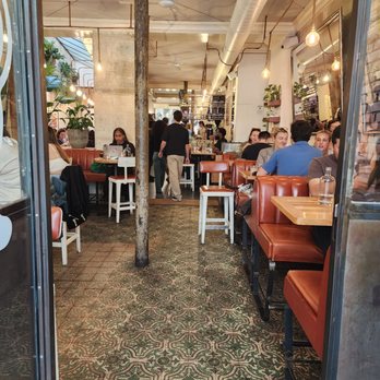 Holybelly - Breakfast & Brunch Near Me - Paris, 75 Holybelly - Breakfast & Brunch Near Me - Paris, 75