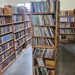 Island Thrift - Great selection of used books