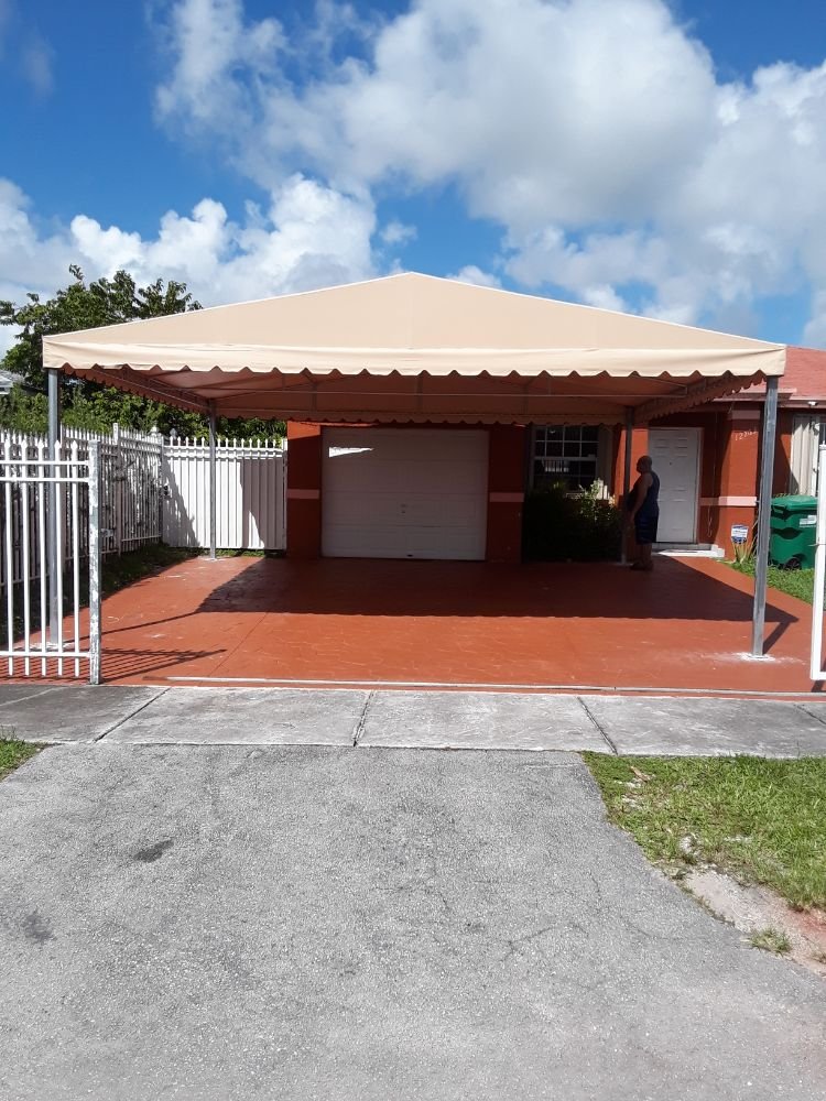 Slide of Rivero's Awnings