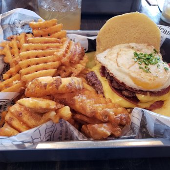 The Committed Pig - Insane Good Morning burger - Breakfast & Brunch Near Me - Manasquan, New Jersey