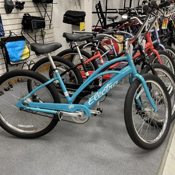 Lowcountry Bicycles - Electra and Jamis cruisers are our staples for known for excellent quality and comfort. - Bikes Near Me - Beaufort, South Carolina Lowcountry Bicycles - Electra and Jamis cruisers are our staples for known for excellent quality and comfort. - Bikes Near Me - Beaufort, South Carolina