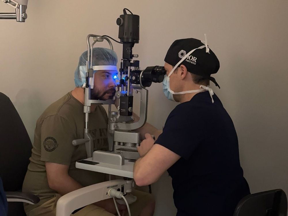 Stephen A McNutt - Physicians Eye Clinic