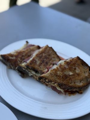 Tartine Bakery by null