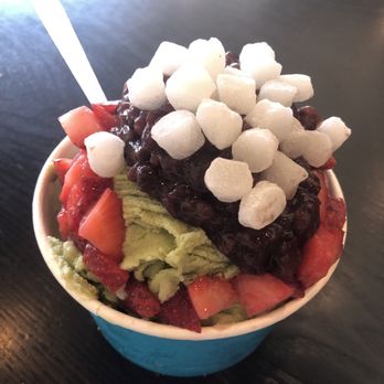 Dzert - Baby Cup Green Tea snow with mochi, strawberries, red beans - Coffee & Tea Near Me - Buena Park, California