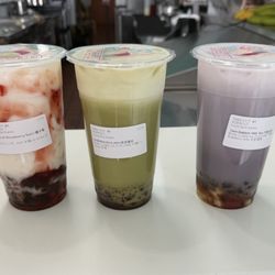 Coconut Strawberry Swirl 椰子莓莓,Iced Matcha Latte 抹茶拿铁,Taro Bubble Milk Tea 芋香奶茶