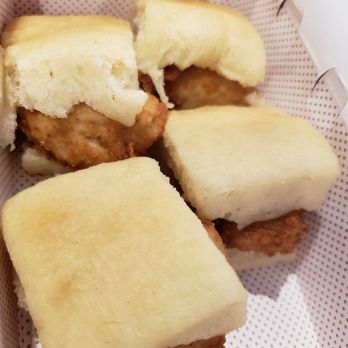 Chick-fil-A - Fast Food Near Me - Schaumburg, Illinois