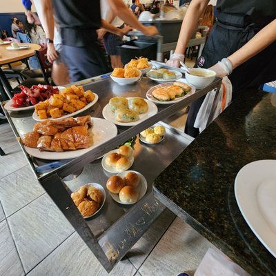 Ming’s Bistro by null