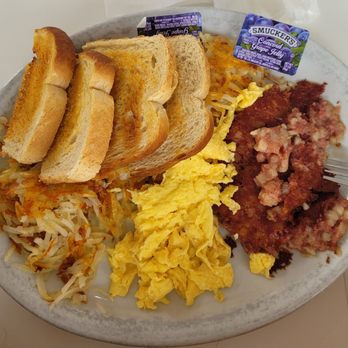 Papa Z's - Corned Beef hash and scrambled eggs... - Breakfast & Brunch Near Me - Fountain Valley, California Papa Z's - Corned Beef hash and scrambled eggs... - Breakfast & Brunch Near Me - Fountain Valley, California