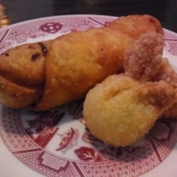 Golden Hunan Restaurant & Lounge - Egg roll and delicious Cream Cheese Blossom. (lunch portion on both)