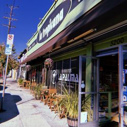 La Tropicana Market