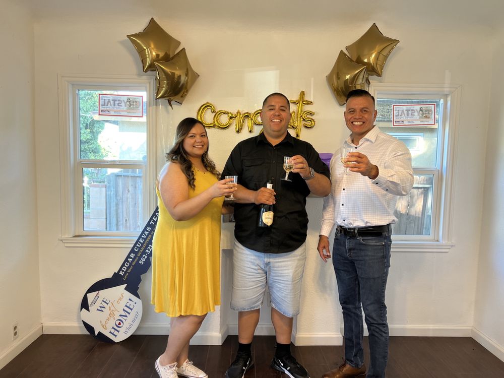 EDGAR CUEVAS Updated September 2024 35 Photos & 23 Reviews 7658