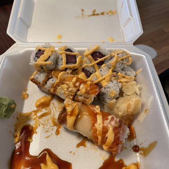 School Sushi - Japanese Near Me - Lexington, Kentucky