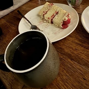 Cara Cara - We brought a cake they charge a $5 slicing fee - New American Near Me - Los Angeles, California Cara Cara - We brought a cake they charge a $5 slicing fee - New American Near Me - Los Angeles, California