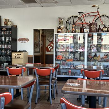 A&W Restaurant - Burgers Near Me - Lodi, California