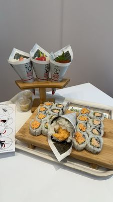 MakiMaki Sushi - Hudson St by null