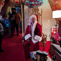 Xmas room was one of my favorites! Xmas room was one of my favorites!