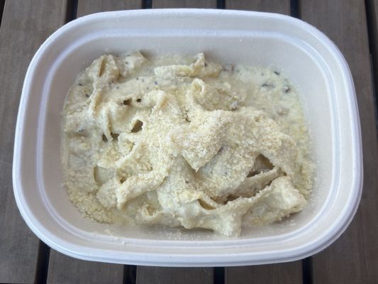 Alfredo's On Folly by null