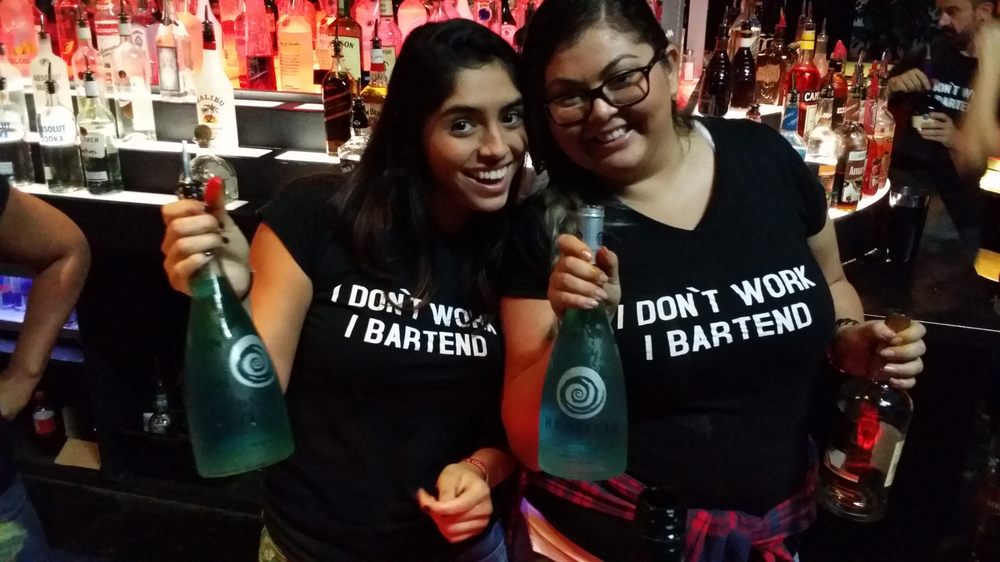 786BARTEND BARTENDING SCHOOL 60 Photos 115 N 21st Ave, Hollywood