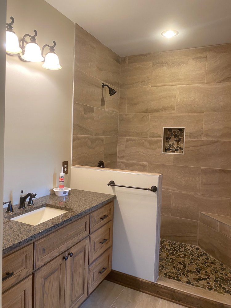 Slide of TruPoint Roofing And Construction