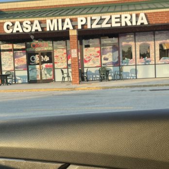 Casa Mia Pizzeria - Outside - Pizza Near Me - Jacksonville, North Carolina