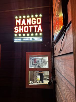 Last Concert Cafe by null