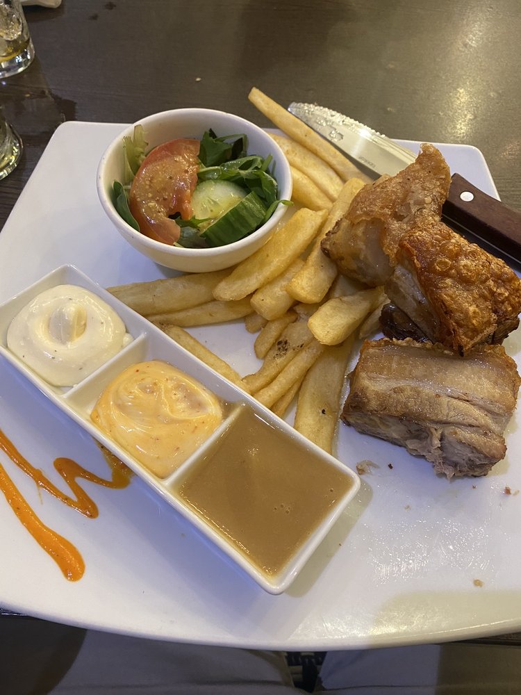 GRIDDLE RESTAURANT Updated April 2024 10 Photos & 13 Reviews Windsor Rd & White Hart Dr