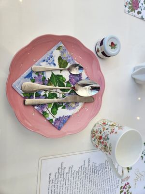 Jolie Tea Company by null