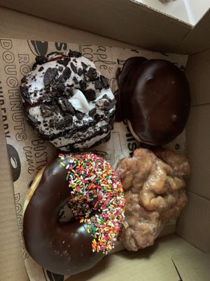 Roccos Doughnut Company by null