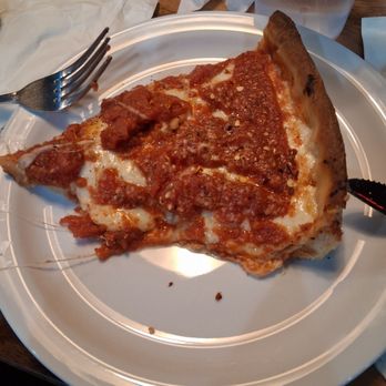 Vero Chicago Pizza - Deep dish cheese and garlic - Pizza Near Me - Mesa, Arizona