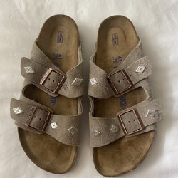 Finn Hansen's Leather Shop - Handmade silver studs