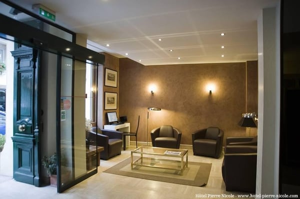 Hôtel Pierre Nicole by null