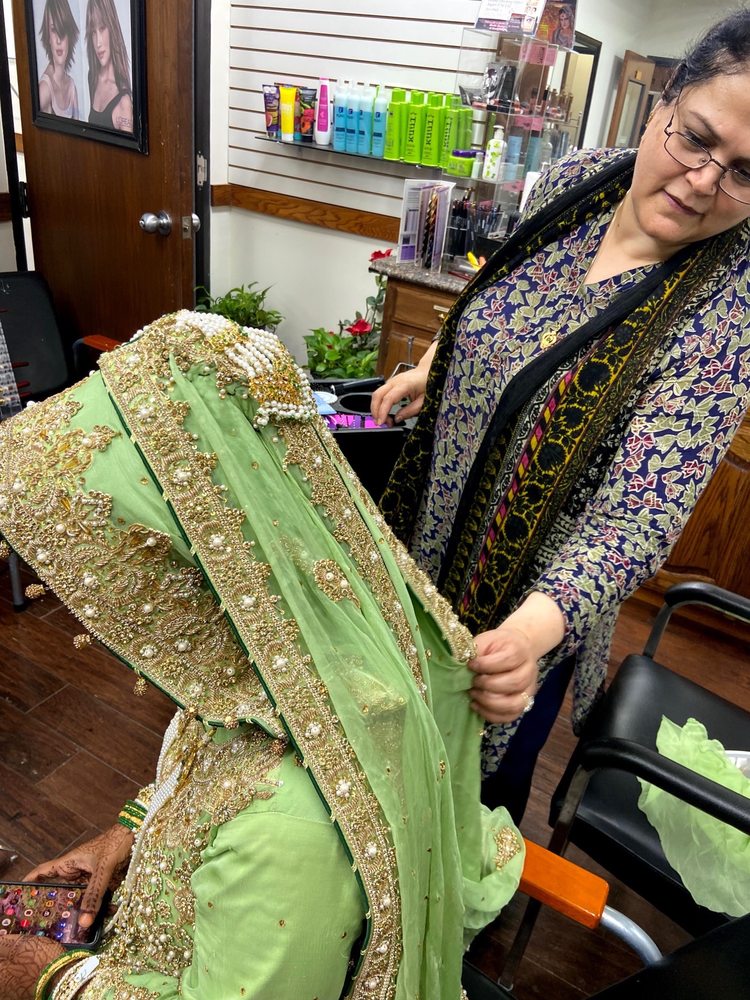 BHABHI BOUTIQUE AND BEAUTY SALON Updated November 2024 32 Photos