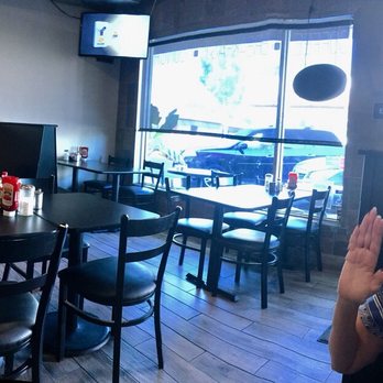 Frank's Downtown Cafe - This is it! Small , homey cafe - Cafes Near Me - Manteca, California