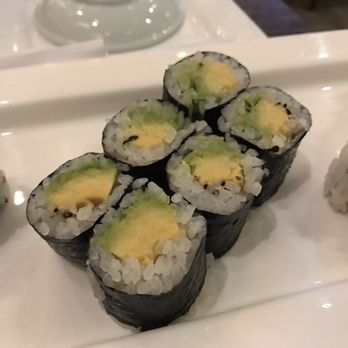 Fukulala - Avocado roll - Japanese Near Me - Suwanee, Georgia