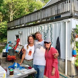 Buttonwood Farm & Lobster