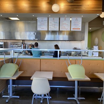 Pita 360 - Chairs very comfortable - Mediterranean Near Me - Gardena, California