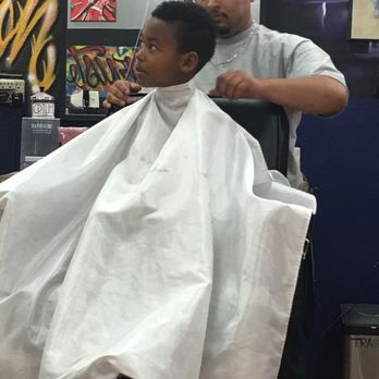Compton Cuts Barbershop - Barbers Near Me - Compton, California