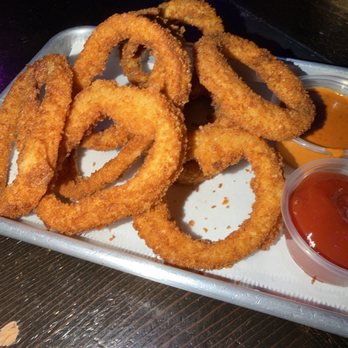 Tipsea - Happy hour onion rings - Cocktail Bars Near Me - Berkeley, California