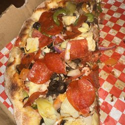 Four Corners Pizza-N-Pasta - Veggie with pep