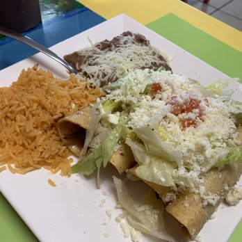 El Rancho Mexican Restaurant - Roller Tacos - Mexican Near Me - Nicholasville, Kentucky El Rancho Mexican Restaurant - Roller Tacos - Mexican Near Me - Nicholasville, Kentucky
